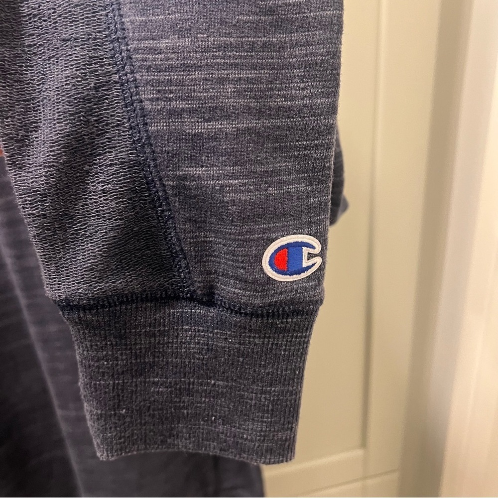 Champion Heathered Navy Lightweight Sweatshirt Men’s Size Medium - Picture 3 of 6